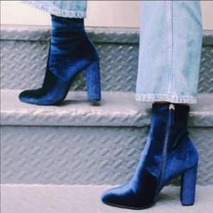 Steve Madden Edit Navy Sock Boots